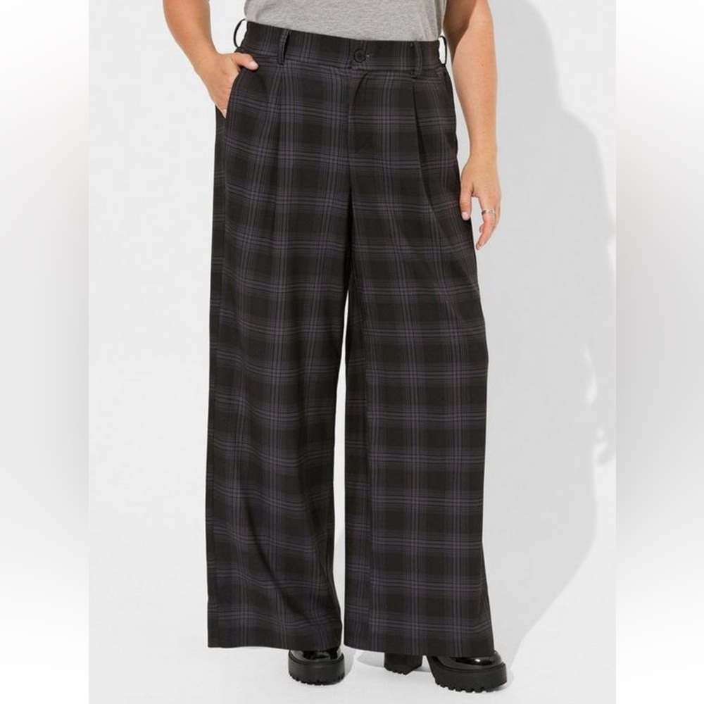 Wide Leg High Rise pant